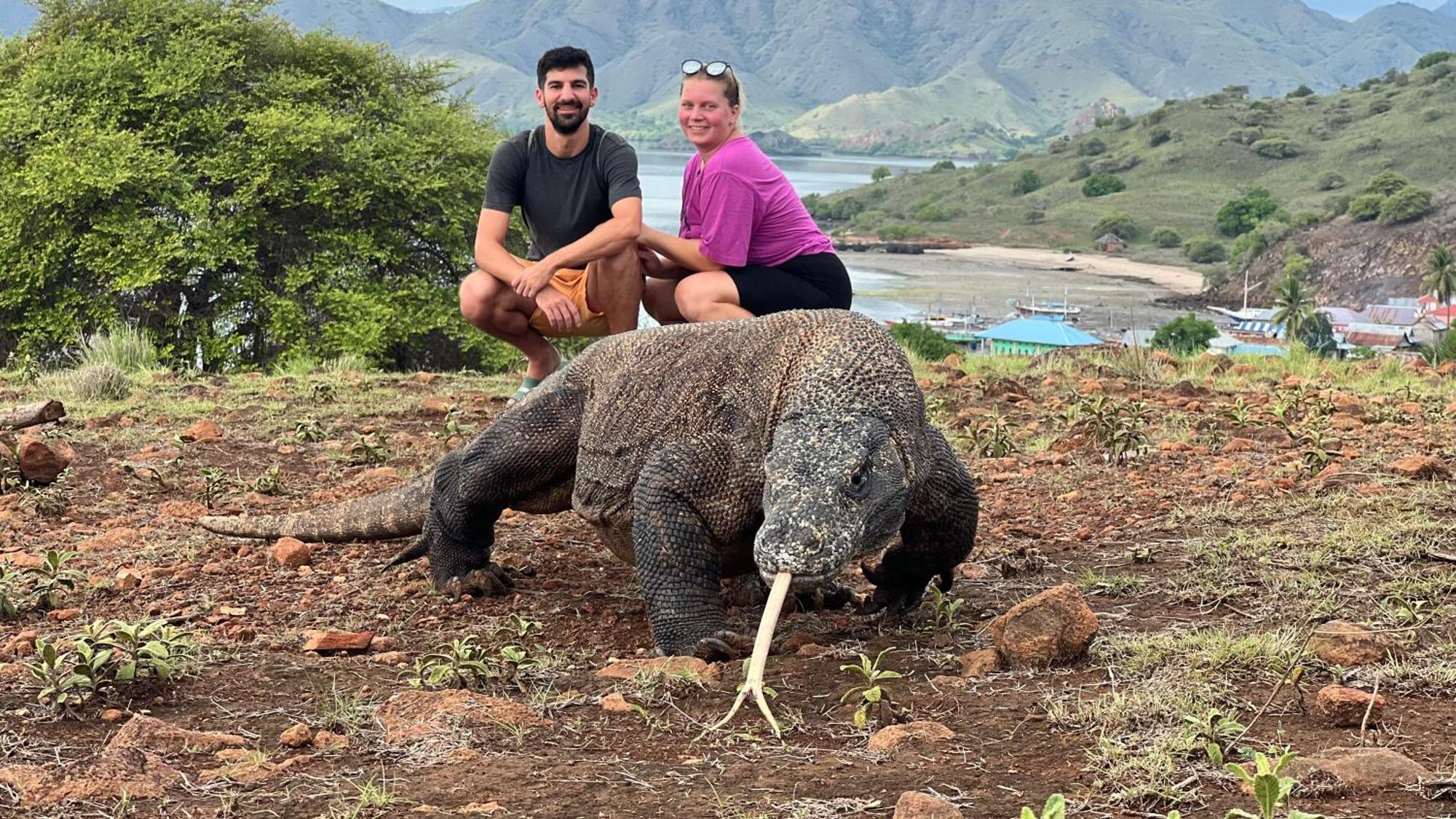 Jhuna Komodo Homestay Экстерьер фото