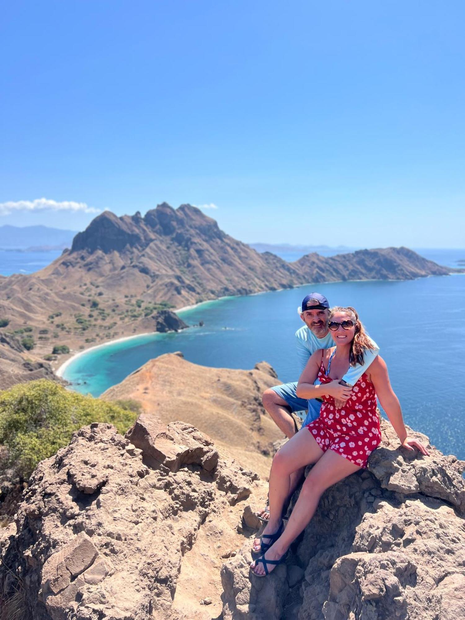 Jhuna Komodo Homestay Экстерьер фото