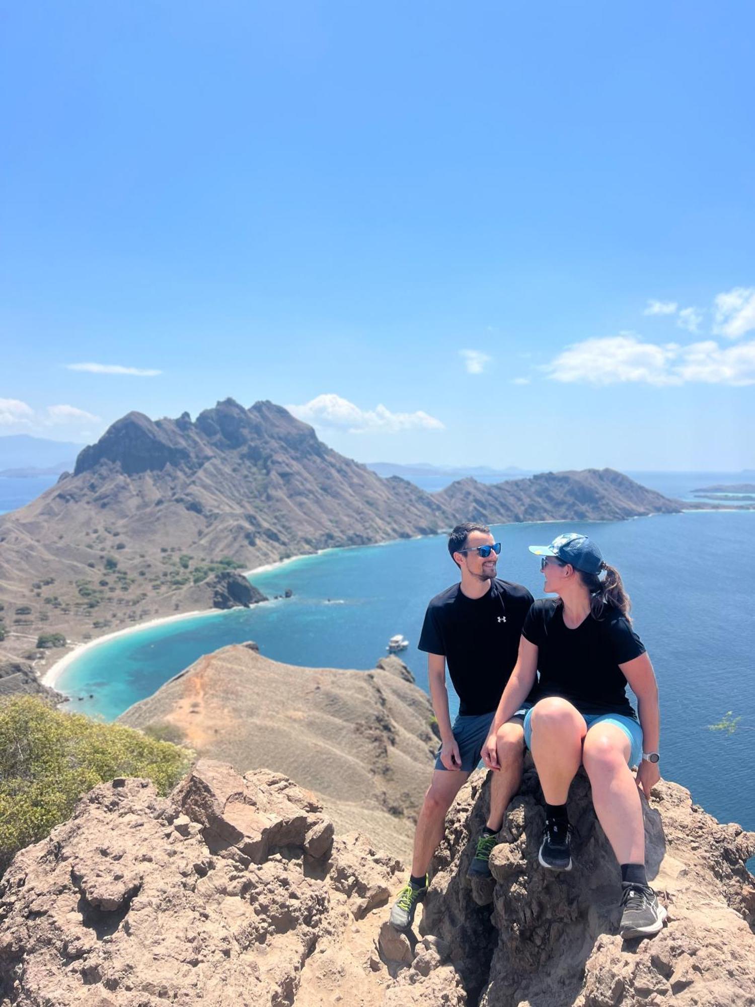 Jhuna Komodo Homestay Экстерьер фото